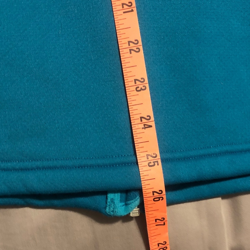L.L. Bean Women's Deep Teal Ski Jacket - Picture 6 of 8